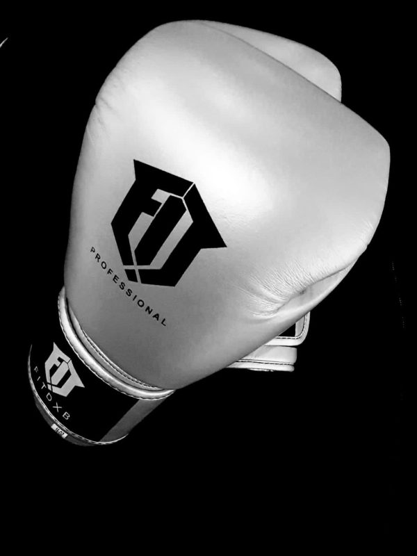 BOXING GLOVES 16 OZ  LEATHER (silver color) - Image 2