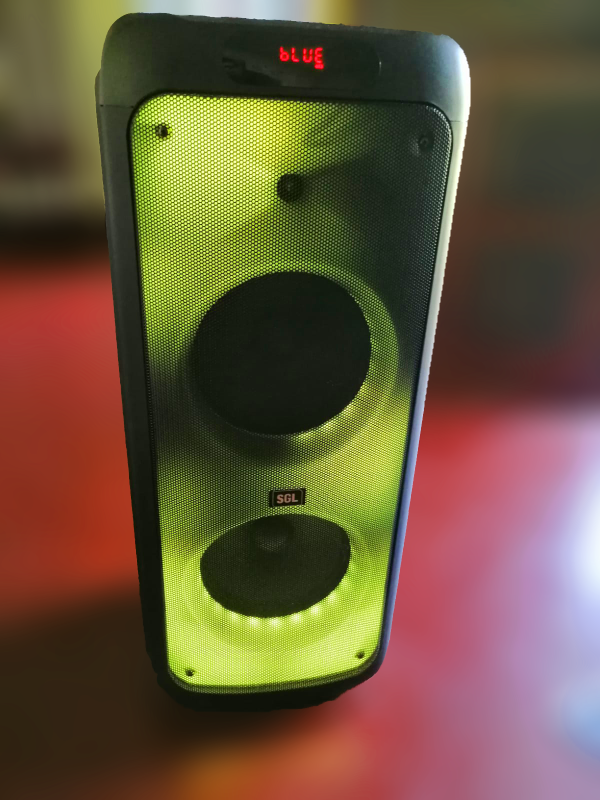 Karoke smart speaker