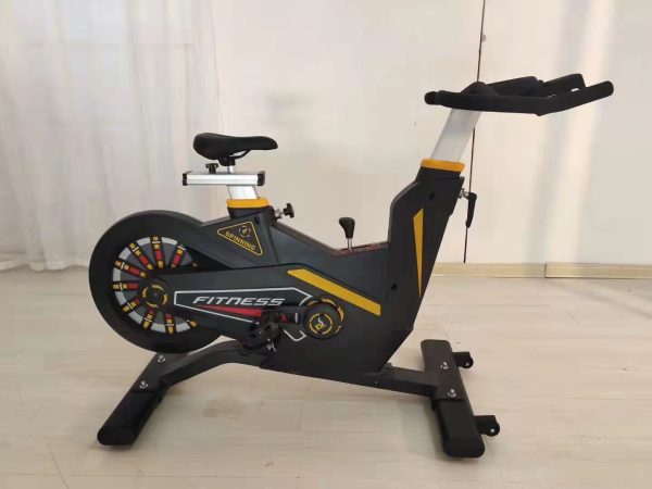 Spinning Bike With Transparent Wheel Cover ( DC-09 ) - Image 3