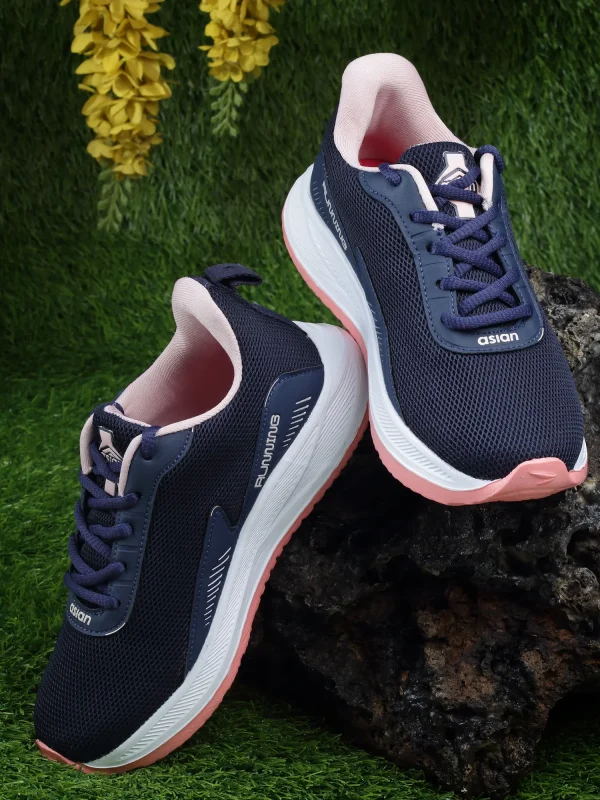 Women's Running Shoe - Image 2